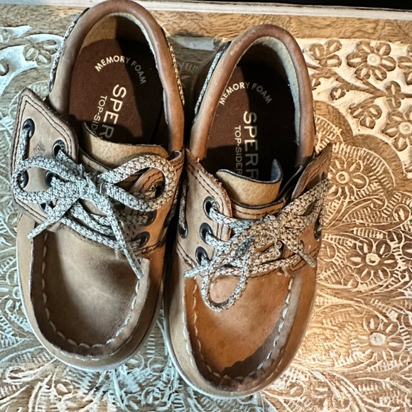 Toddler Sperry Top-Sider Shoes- Size 6 - Picture 3 of 3